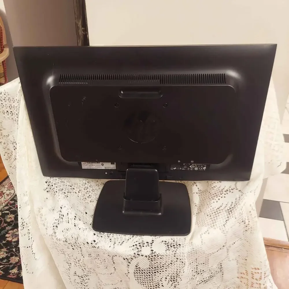 HP ProDisplay P222va 21.5